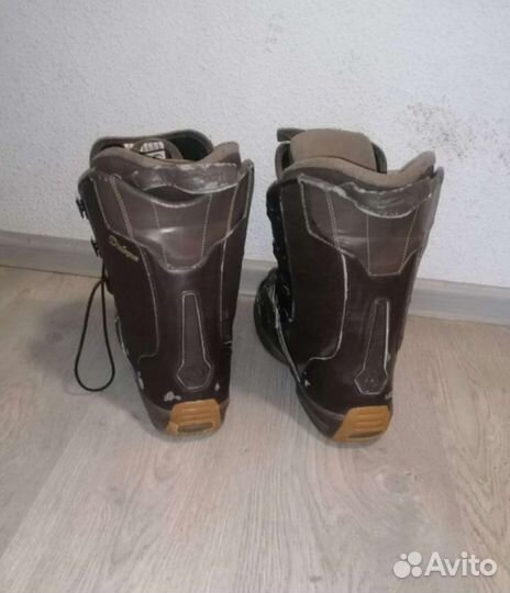 Сноубордические ботинки Salomon 42