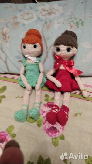 Игрушка Кукла балерина связаная крючком