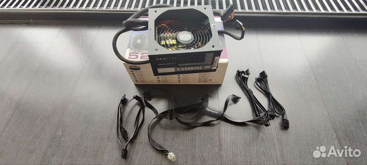 Блок питания Cooler Master Thunder M 520W