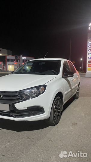 LADA Granta 1.6 МТ, 2022, 15 000 км