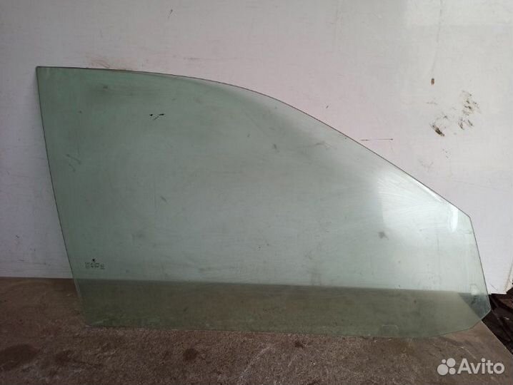 Стекло переднее правое Skoda Octavia A4 2000-2011