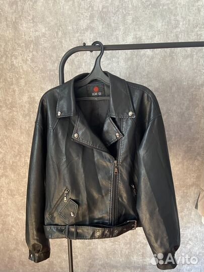 Пуховик женский 48 50