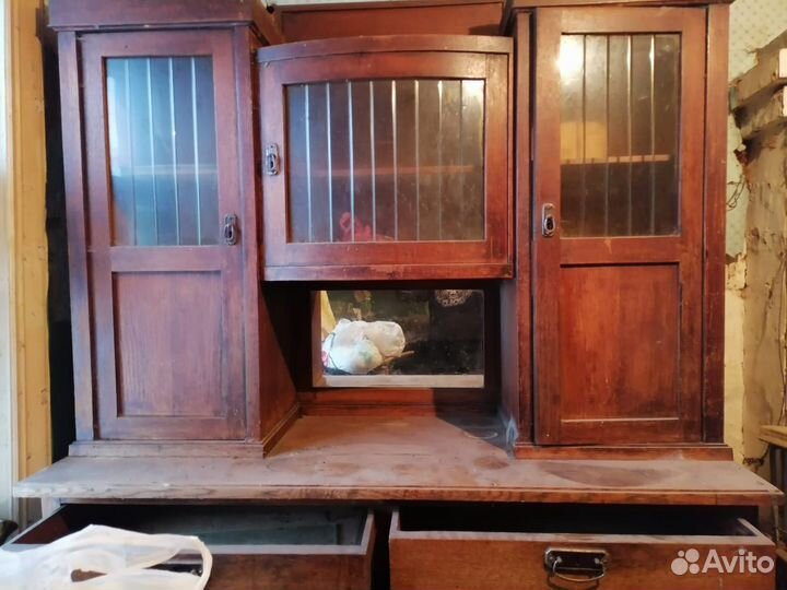 Буфет сталинский ампир. Ценная порода дерева
