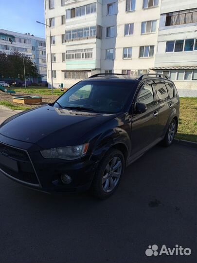 Mitsubishi Outlander 2.4 CVT, 2011, 210 992 км