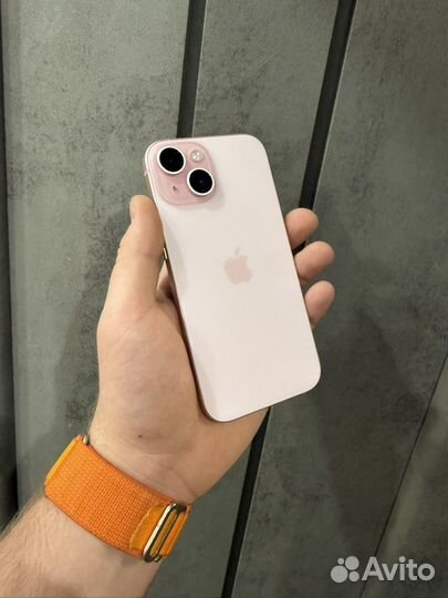 iPhone 15, 128 ГБ