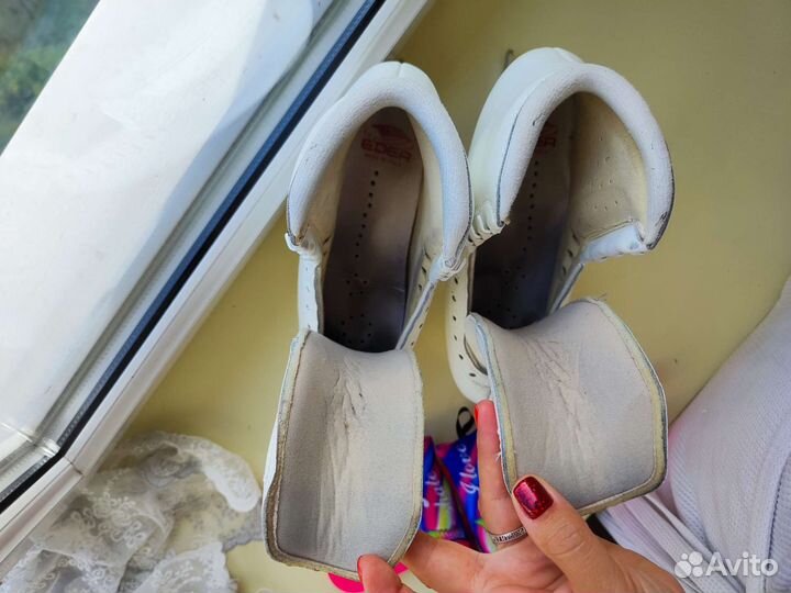 Фигурные коньки Edea