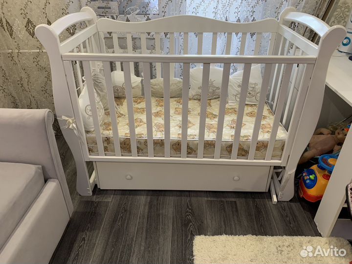 Кроватка детская с матрасом бу