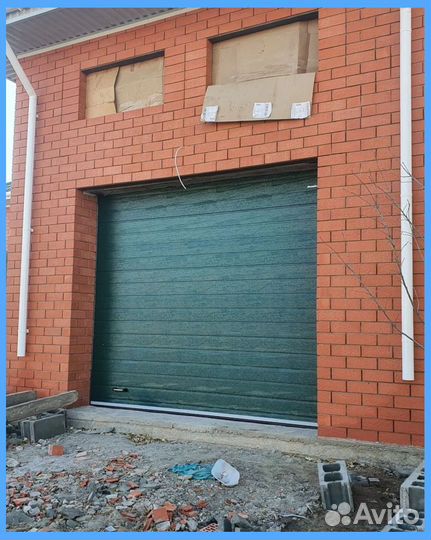 Гаражные ворота, секционные ворота DoorHan Alutech