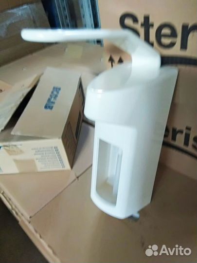 Продам Дозатор dermados S (0,5л)