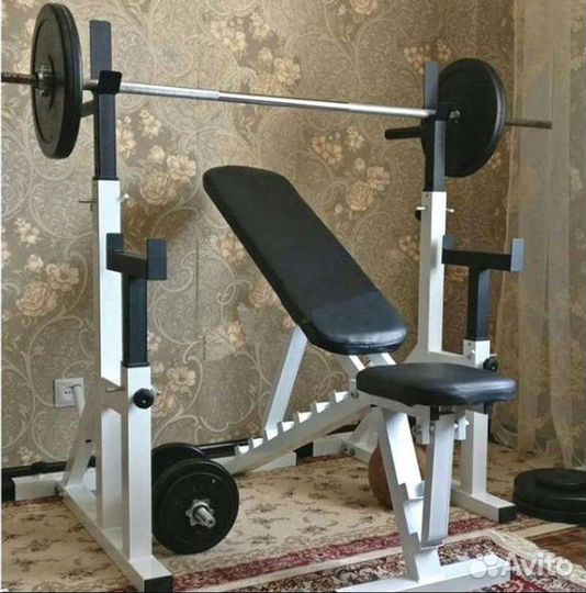 Стойки, скамейки для жима, штанги, гантели