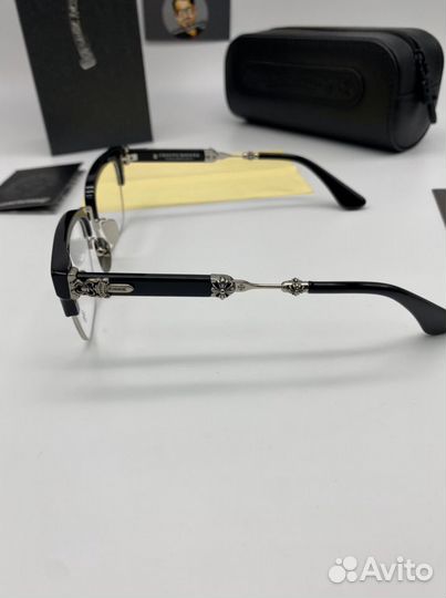 Очки chrome hearts evagilist
