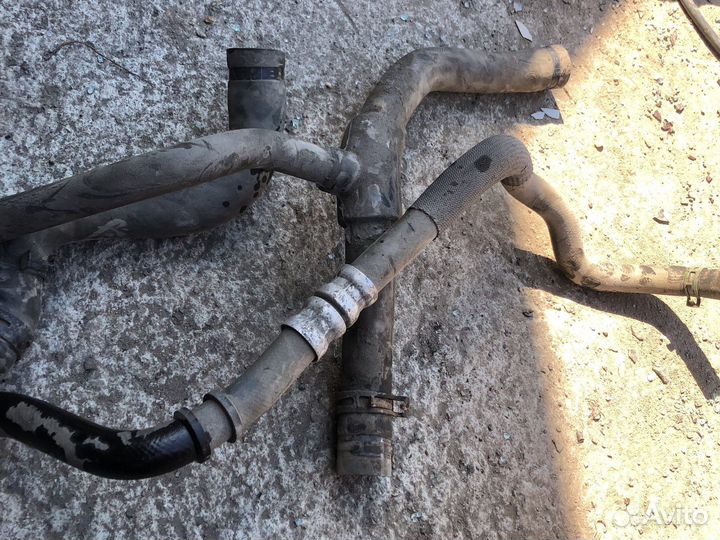 Трубка системы охлаждения Renault Symbol Clio