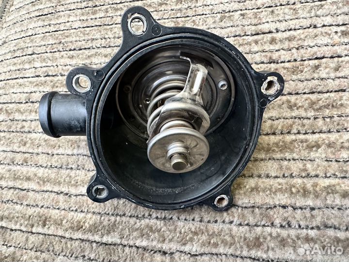 Термостат audi A8