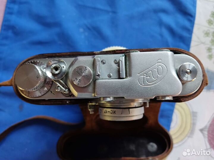 Плёночный фотоаппарат фэд