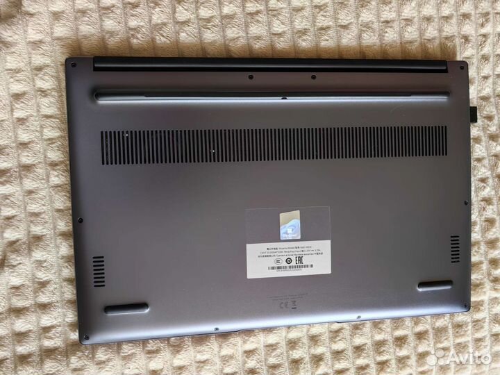 Ноутбук Huawei matebook d 14 i3/8gb/256gb