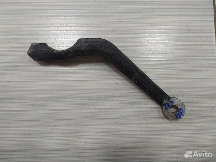 Рычаг поворотного кулака ваз 21213
