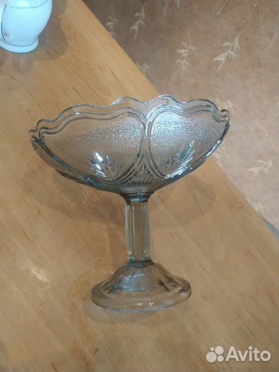 Вазы на ножке и другие