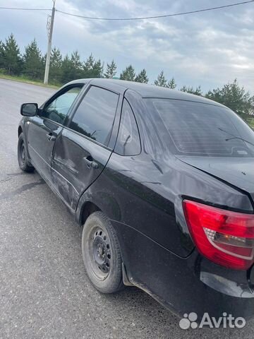 Задняя левая дверь Гранта / Калина