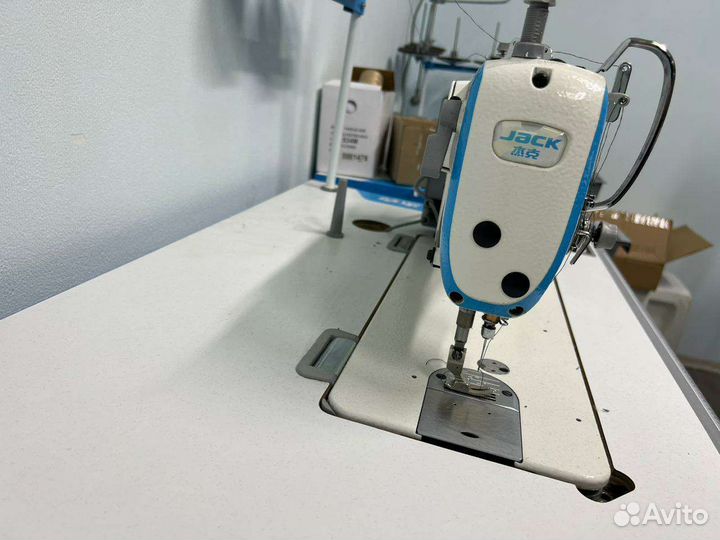 Швейные машинки jack f4