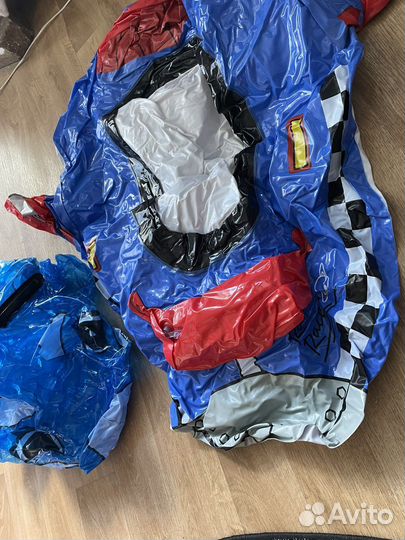 Надувная игрушка для плавания