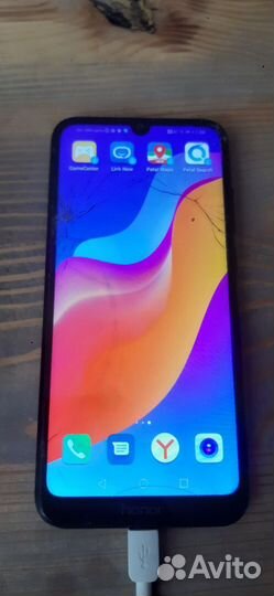 Телефон honor 8a