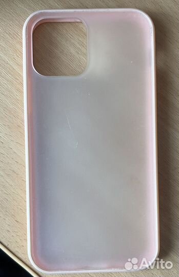 Чехол на iPhone 12