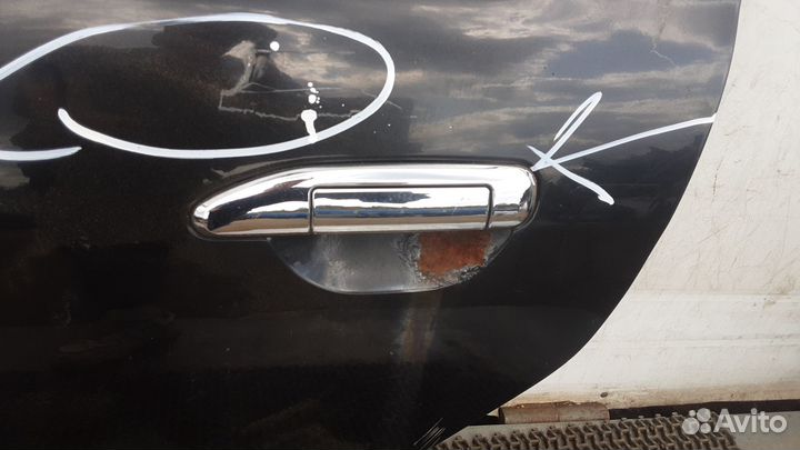 Дверь боковая Nissan Primera P11 (1996-2002)