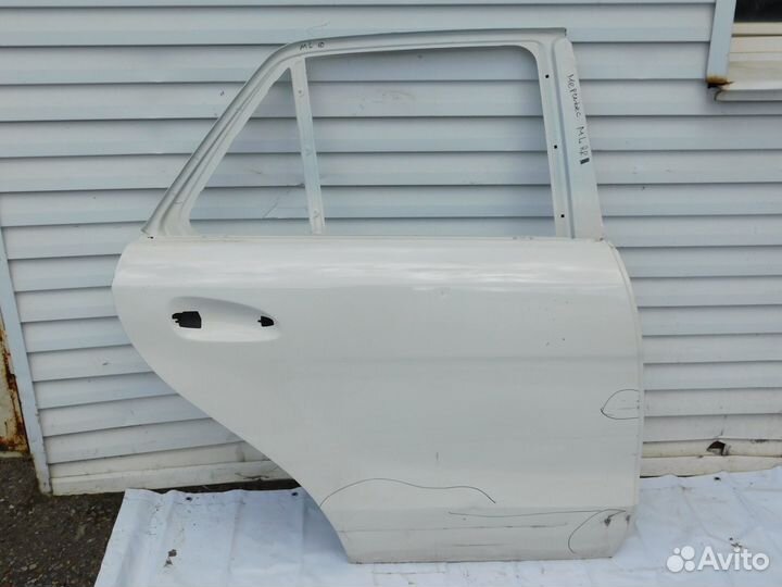 Дверь Задняя Правая Mercedes ML