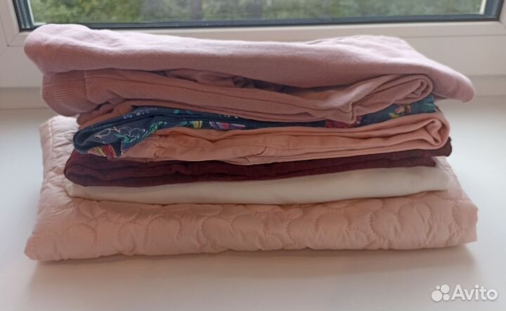 Одежда для девочки комплектом 104