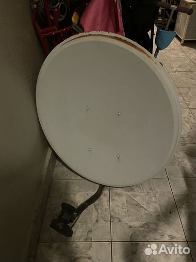 Антенна спутниковая