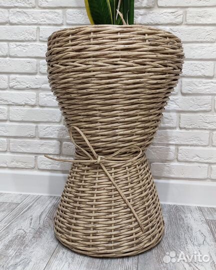 Кашпо для цветов напольное