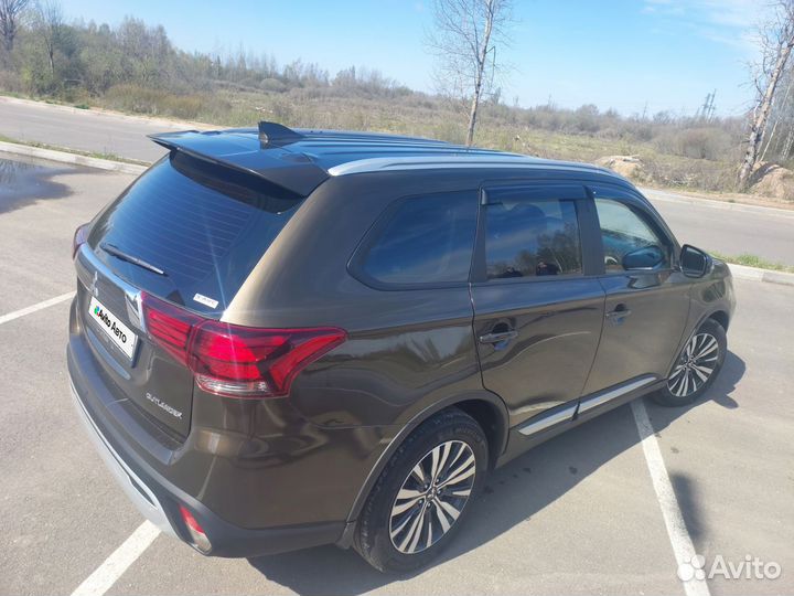Mitsubishi Outlander 2.0 CVT, 2020, 55 000 км