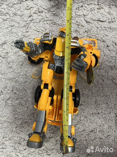 Робот трансформер бамблби 25 см