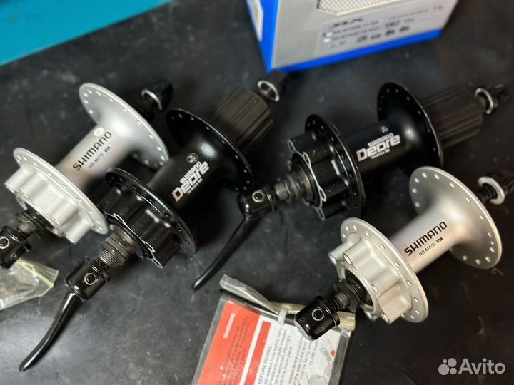 Оригинальные Shimano Deore на 32Н втулки новые