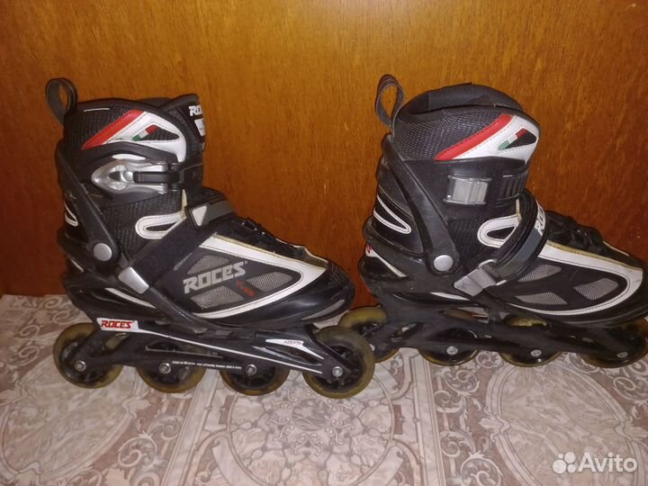 Роликовые коньки Roces Yves