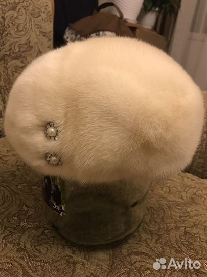 Берет женский норковый