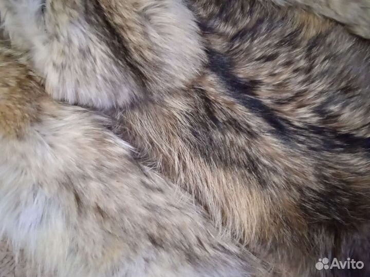 Мех енота на опушки, натуральный