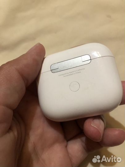 Airpods 3,правый наушник и кейс