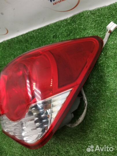 Стоп-сигнал задний правый Chevrolet Cruz седан 1.6
