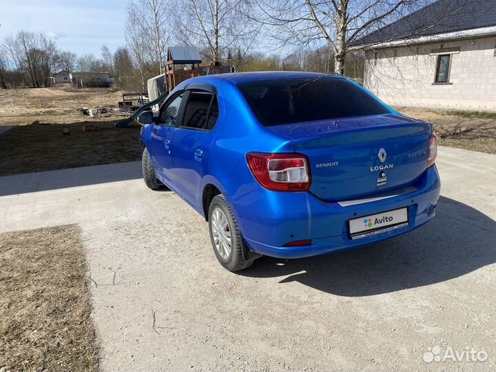 Renault Logan 1.6 AT, 2017, 120 000 км
