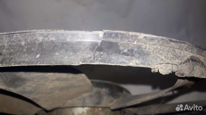 Volkswagen Polo sedan вентилятор охлаждения