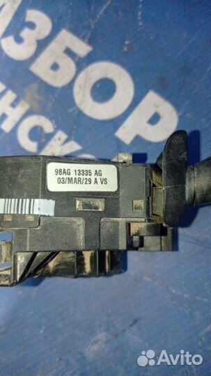 Переключатель поворотов Ford Focus 1 седан 2002