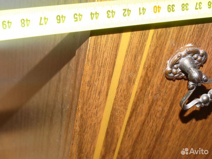 Тумбочка прикроватная