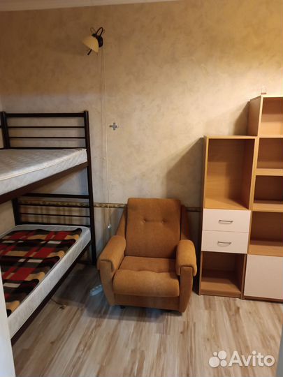 Двухярусная кровать с матрасами бу