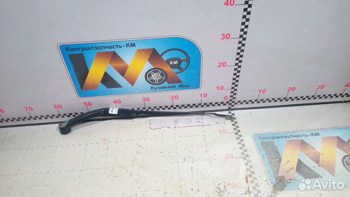 Поводок стеклоочистителя передний левый Kia Ceed 2