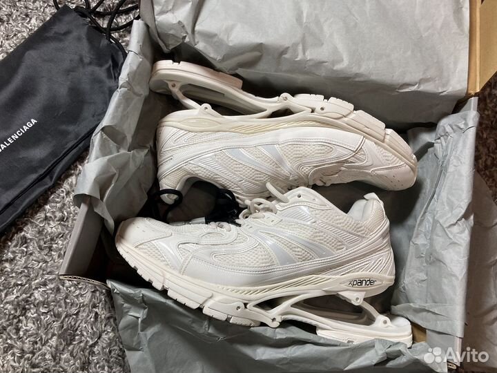 Balenciaga xpander