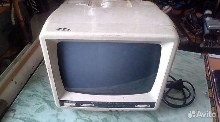Телевизор
