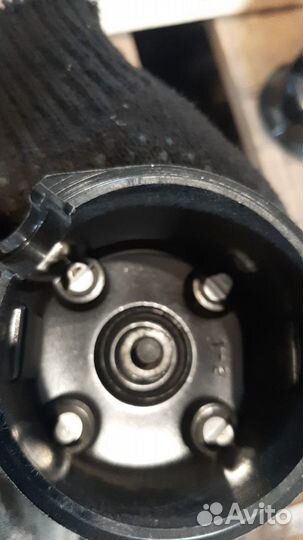 Крышка трамблера 412