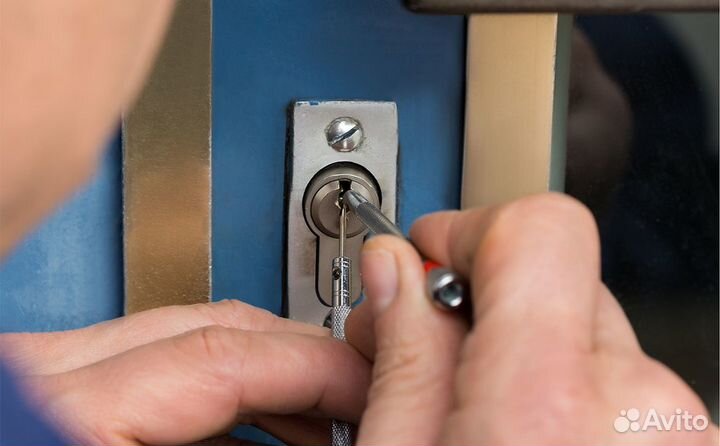 Аварийное вскрытие дверей, вскрытие замков