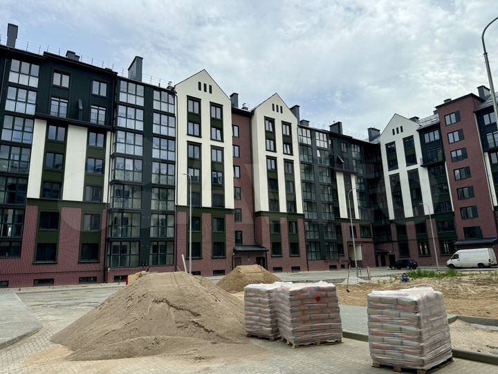 1-к. квартира, 57,2 м², 7/7 эт.